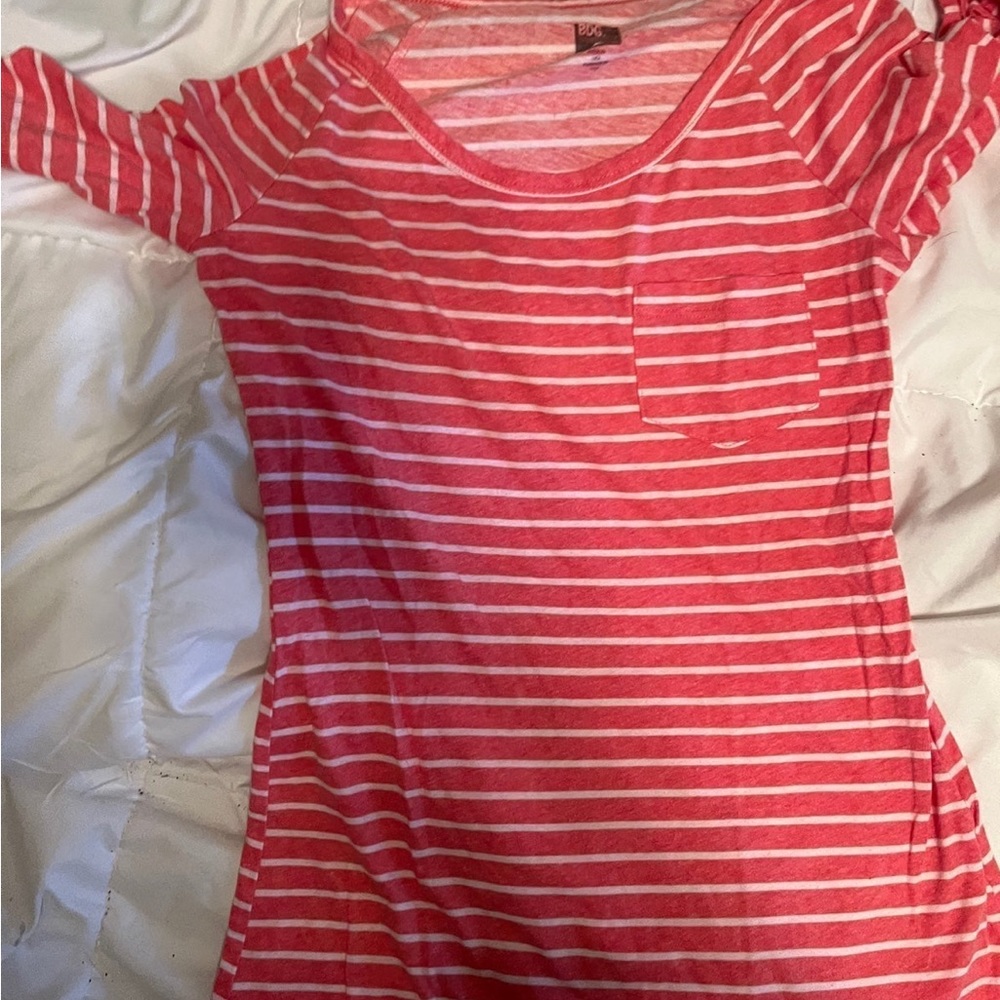 URBAN OUTFITTERS RED STRIPED TOP